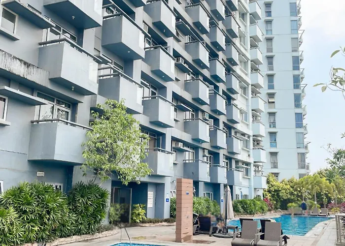 1-bedroom Unit Manhattan Heights Araneta Cuabo With Balcony 4* Manila